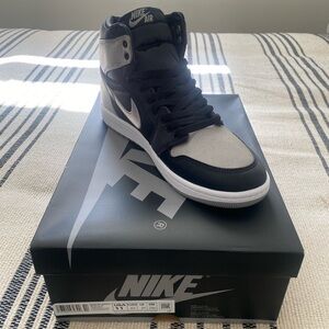 Air Jordan Retro 1 High Top Sneaker